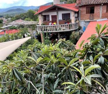 Teotitlan del Valle House | Casa Carmín en Teotitlán