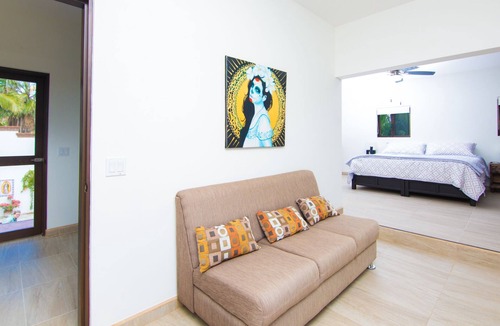 El Pescadero House | Casa CascadaCerritos View casita private pool oasis mins to the beach nest 2012