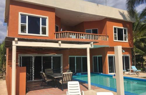 San Pedro Huamelula Villa | Casa de la Roca