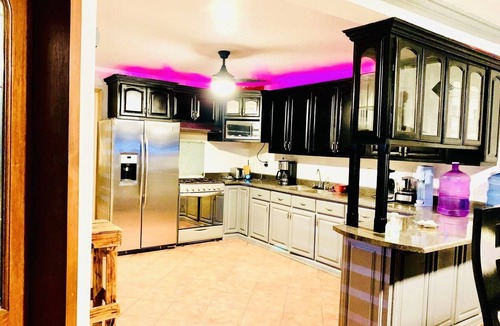 Los Arcos House | Casa de las palmas within walking distance of the boardwalk