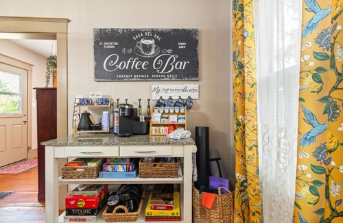 Downtown Historic District House | Casa De Sol in Historic District St. Augustine. Dog Friendly