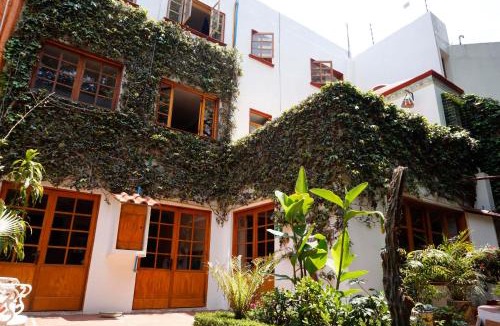 Del Carmen Bed & Breakfast | Casa Jacinta Guest House