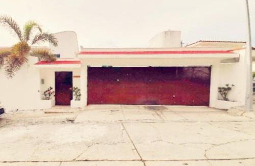 Joyas De Brisamar House | Casa León