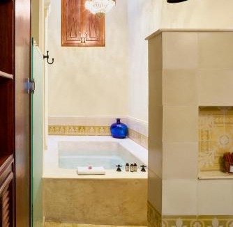 Zona Paseo Montejo Hotel | Casa Lecanda Boutique Hotel