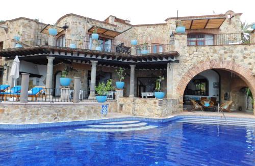 Club Deportivo House | Casa Lisa
