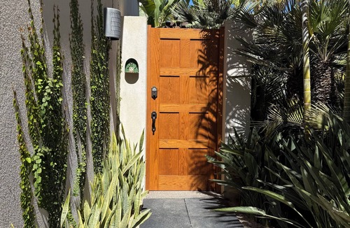 El Pescadero House | Casa Lobo - Private, luxury home in an exclusive beachfront neighborhood
