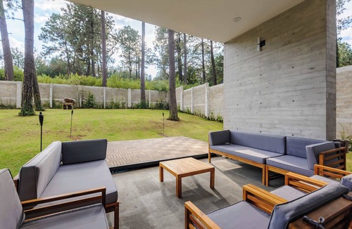 Balcones House | Casa María - Tranquility and Design in the Forest
