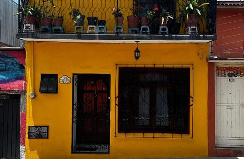Luis Jimenez Figueroa House | Casa Marin Framboyan