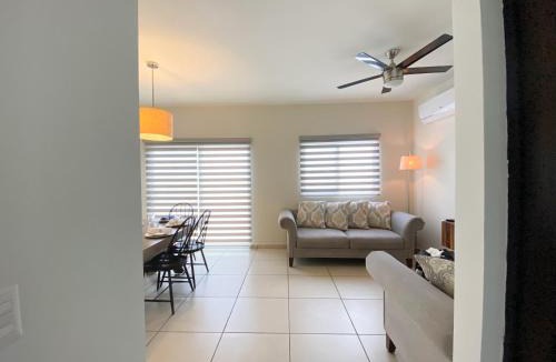 Hermosillo House | Casa Moderna en privada con Alberca 5 min del Aeropuerto y Consulado Americano