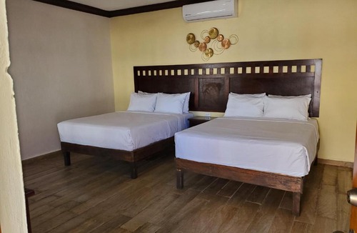 Cuatro Cienegas House | Casa nogalito