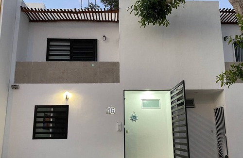 Puerto Morelos House | Casa Pez Vela -Entire Place with AC/WIFI/Great for Families/Private security