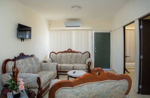 La Paz Apartment | Casa Santuario: 3 BR home close to malecon 5 mins drive