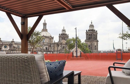 Historic Center Apartment | CASA SAUTO3 Family Historic Suite with A/C, Panoramic Rooftop in Centro