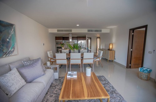 Puerto Juarez Condo | Casa Sky Penthouse Mareazul by RedAwning