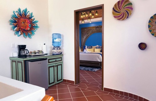Jimenez House | Casa Tequila – A Tropical Oasis in Puerto Morelos