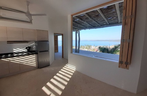 La Manzanilla House | Casa Wahapin's top floor ocean view 2 Bedroom Bungalow