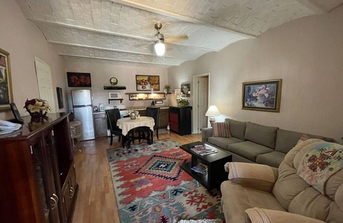 Ajijic Bed & Breakfast | Casita Montana Hotel and Suites