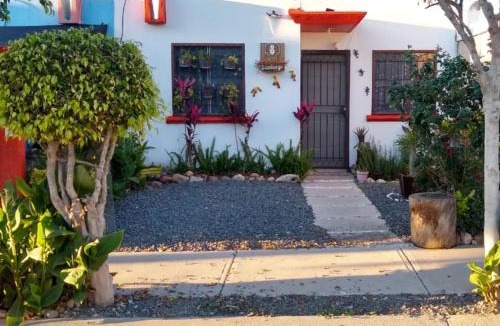 Silao House | Casita práctica, sencilla y lista para recibirte.