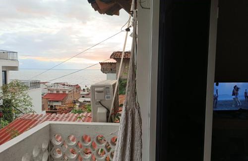 Proyecto escola House | Casita Vista al mar cerca del malecón