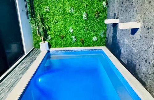 Centro House | CEIBA WOMAN'S HOUSE - 3 BEDROOMS, INDOOR POOL, WE INVOICE