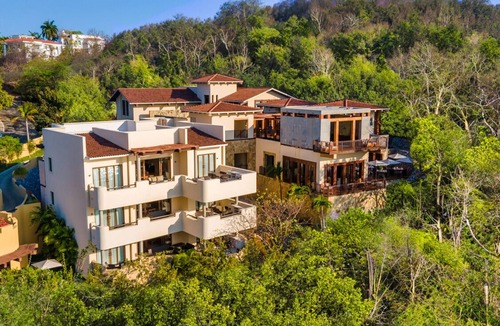 Santa Maria Huatulco Resort | Celeste Beach Residences Huatulco Curamoria Collection