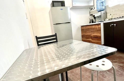 San Pablo de Los Frailes Apartment | Central Spacious, Clean Apartment 4-6 family & pet, Ideal for Family or Groups