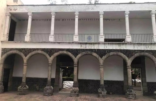 Downtown Mexico City Apartment | Center, Historical, Surprising Archaeological Zone