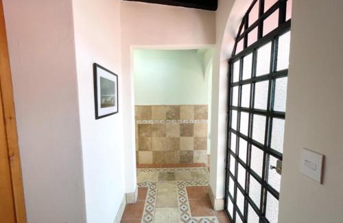 Centro Historico House | Centro Home with Courtyard BBQ