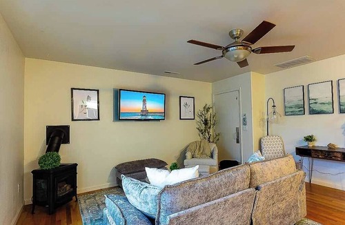 Bennett Valley Apartment | Charming 1-bedroom apartment with WiFi and AC in fabulous Santa Rosa
