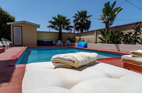 Acapulco Apartment | Charming 1-bedroom apartment in gorgeous Ensenada with pool and fitness room!