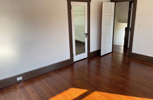 Somerville House | Charming 1-bedroom house in delightful Somerville with WiFi