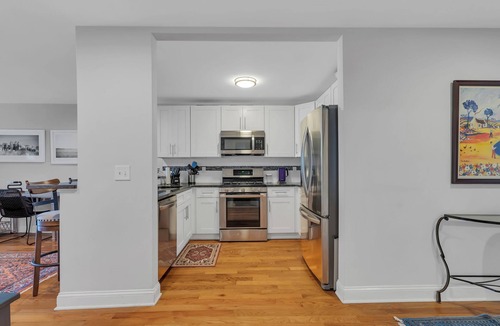 Sea Bright Apartment | Charming 2BR/2Bath ocean view apartment with parking in downtown Sea Bright