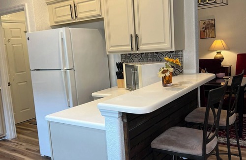 Melbourne Beach House | Charming 3-bdrm house w/community pool + clay tennis courts in Melbourne Beach
