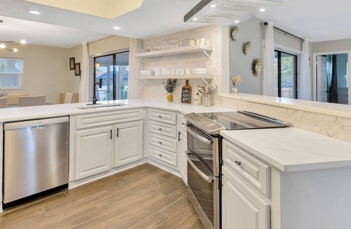 Tarpon Springs House | Charming 3 Bedroom Home Sunset Beach