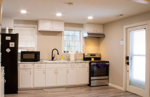 Goldsboro House | Charming 3-bedroom, 2 bathroom house with WiFi, AC in wonderful Goldsboro.