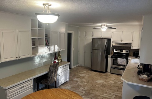 Rosewood House | Charming 3-bedroom house in Rosewood close to USC/Ft.Jackson