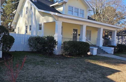 Goldsboro House | Charming 4-Bedroom Historic Home w/Game Room + Backyard BBQ