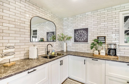 Astor Cottage | Charming Canalfront Retreat w/Double Boat Slip!