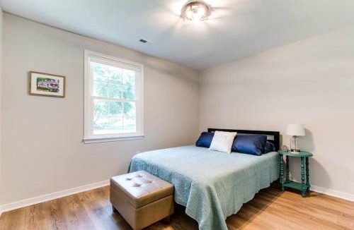 Dumbarton House | Charming Cheerful 3 Bedroom Home in Richmond VA