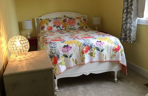 Corning House | Charming Country Farm Stay with Spectacular Views and Fun!