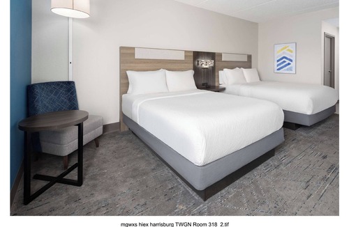 Harrisburg Hotel | ​Charming Harrisburg hotel: 2 Queen beds in a room- AC, laundry, fitness center.