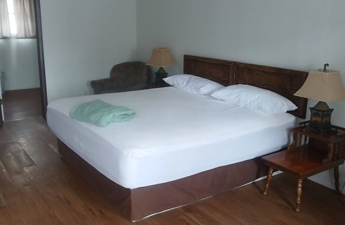 Mayo Hotel | Charming hotel in fabulous Mayo with AC, WiFi, fitness room