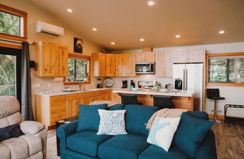 Sequim House | Charming Sequim Bay Hideaway-with EV Charging Station!