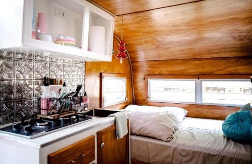 Franklin House | Charming Vintage Caravan Rental in Franklin, North Carolina for Mountain Glamping Escape