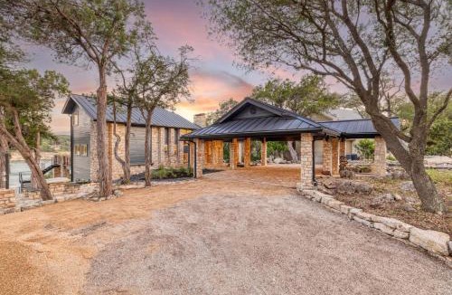 Point Venture House | Chasing Summer - Private Lakefront Luxury on Lake