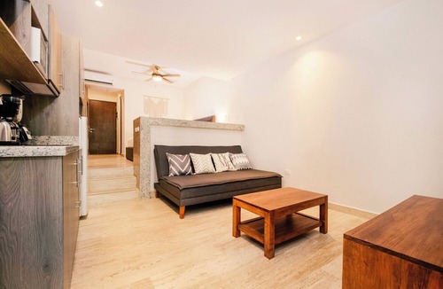 Centro Apartment | Chic Studio 4 Blocks from Beach!