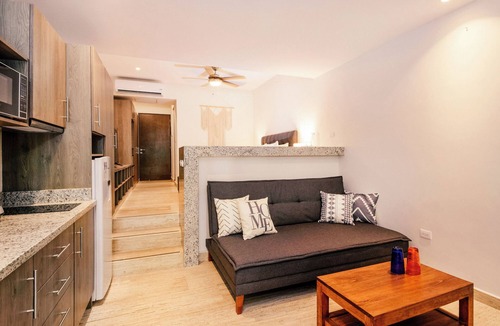 Centro Apartment | Chic Studio 4 Blocks from Beach!