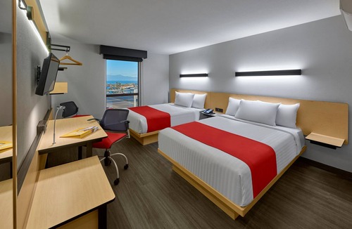 Carlos Pacheco 4 Hotel | City Express by Marriott Ensenada