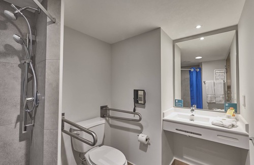 San Luis Potosi Hotel | City Express Junior by Marriott San Luis Potosí Zona Industrial
