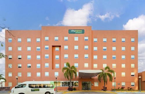 Villahermosa Hotel | City Express Junior by Marriott Villahermosa